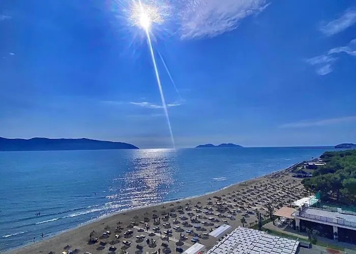 Oasis Beach Residence